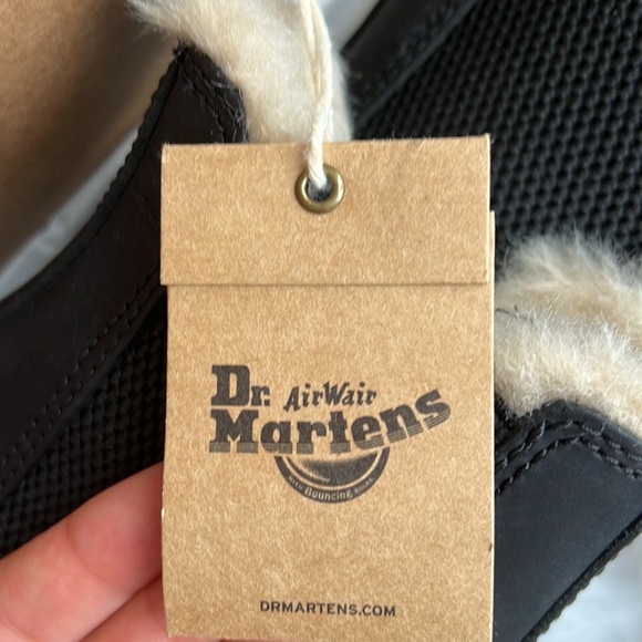 2976 WOMEN'S FAUX FUR LINED CHELSEA BOOTS - Picture 3 of 4